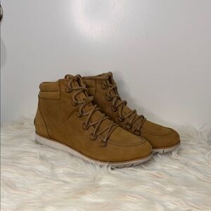 Sorel Women's Brown Harlow Lace-Up Boots